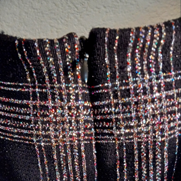 Vince Cumoto Black Shimmer Dress - Picture 2 of 5